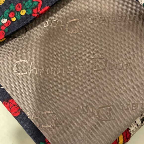 Vintage Dior Monsieur Silk Christmas Tie - Picture 5 of 5